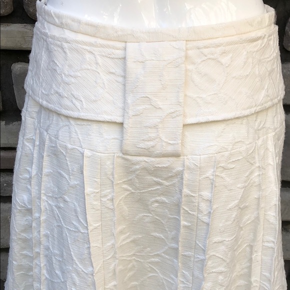 Creme A-Line Pleated Skirt EUC mel en stel sz 4 - Picture 5 of 8